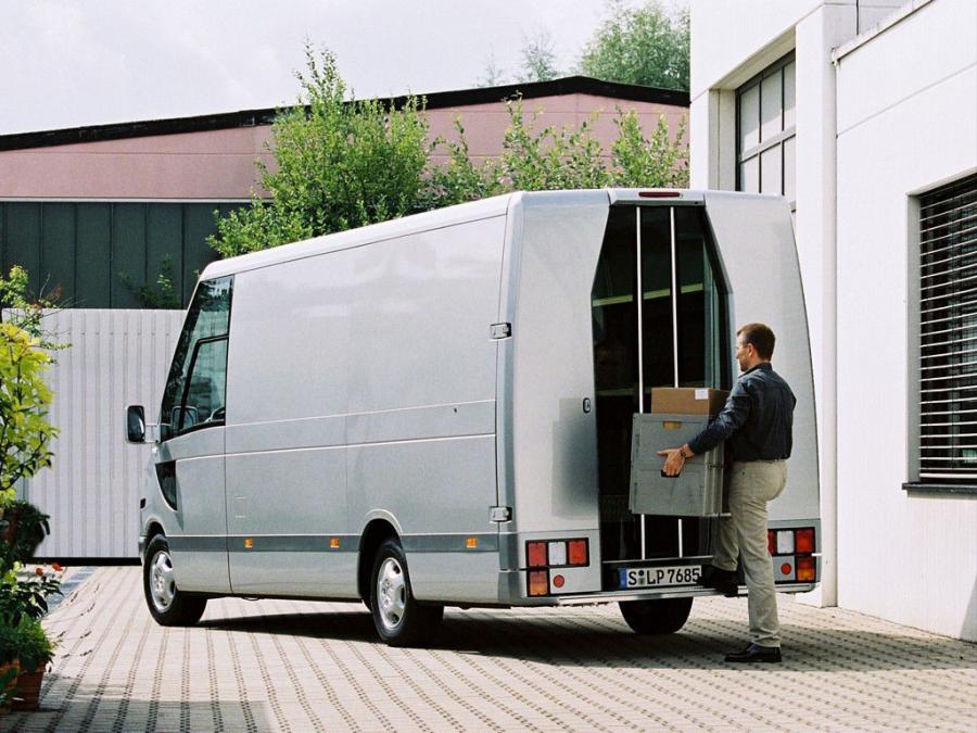  Mercedes-Benz Alu-Sprinter Concept 2001 года  (фото 5 из 5)